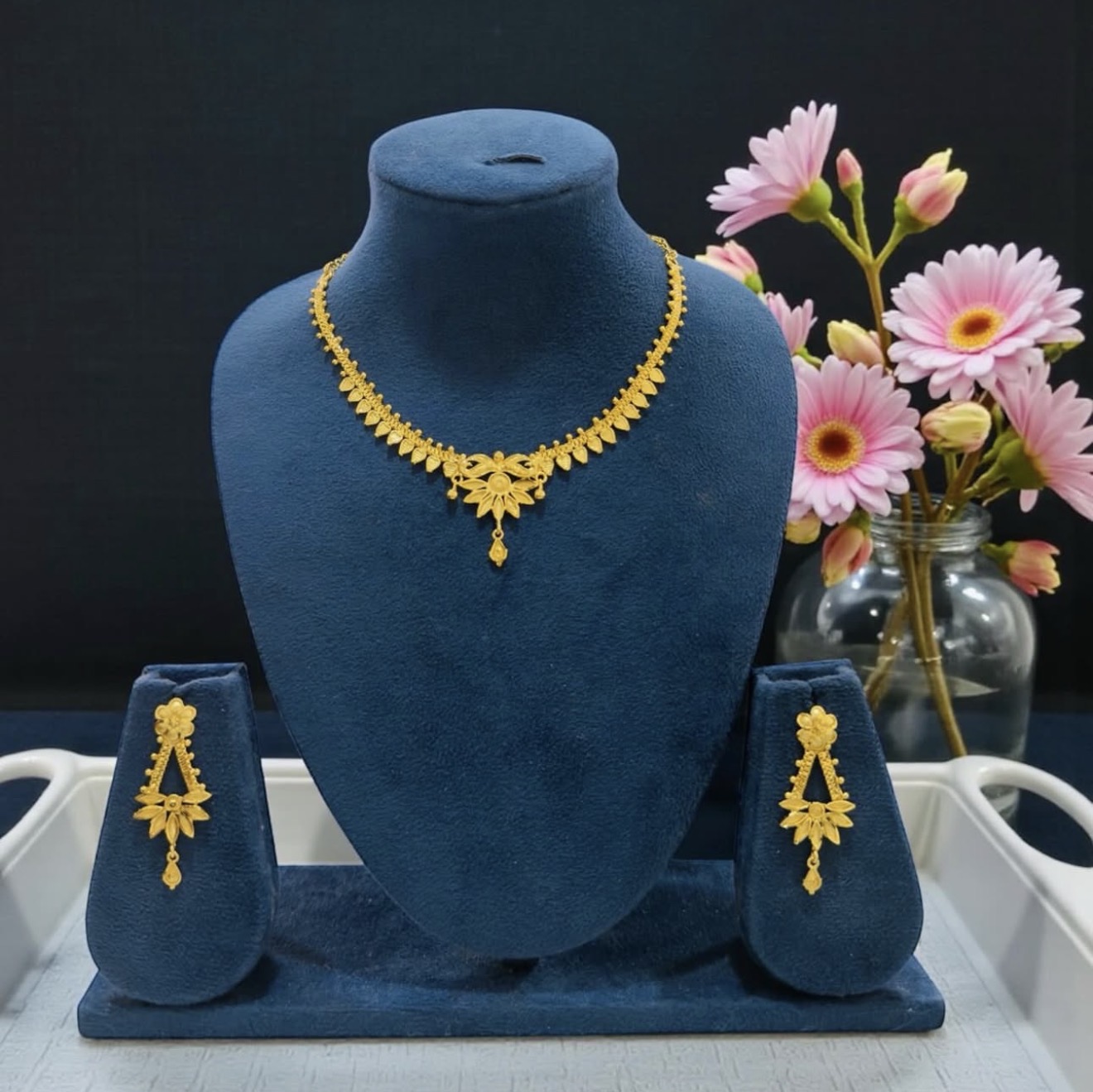 Necklace set