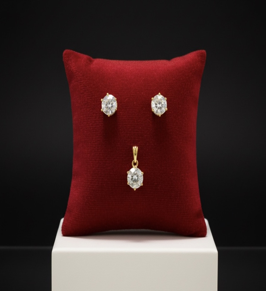 Pendant and earrings