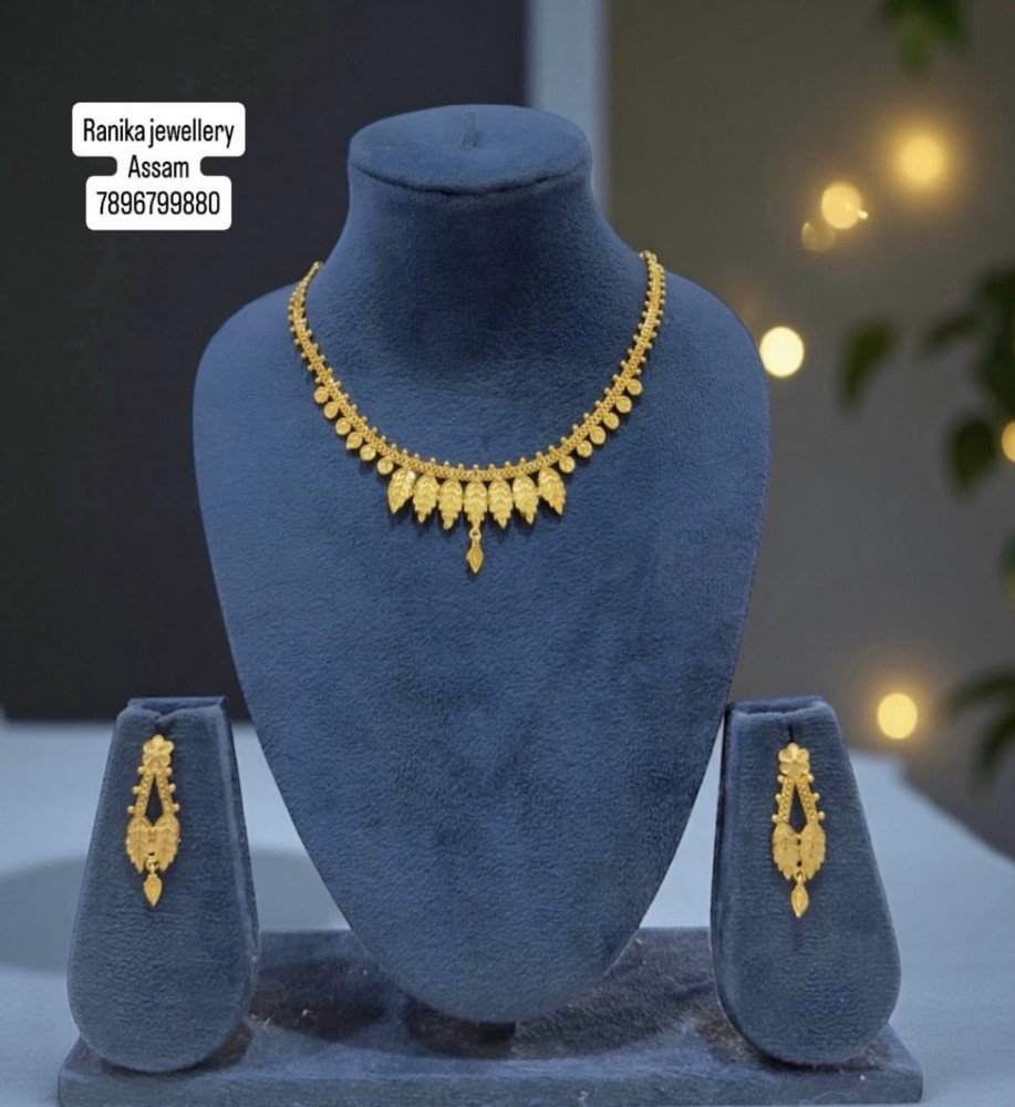 Necklace set