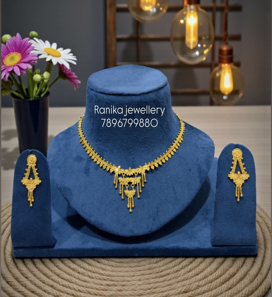 Necklace set