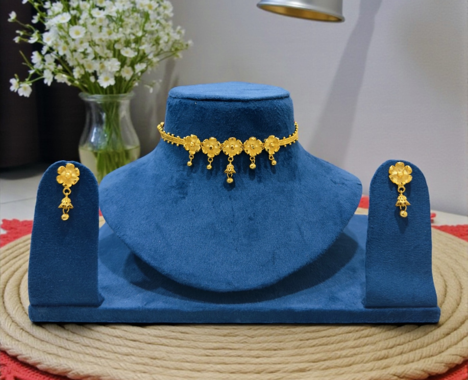 Mini choker set