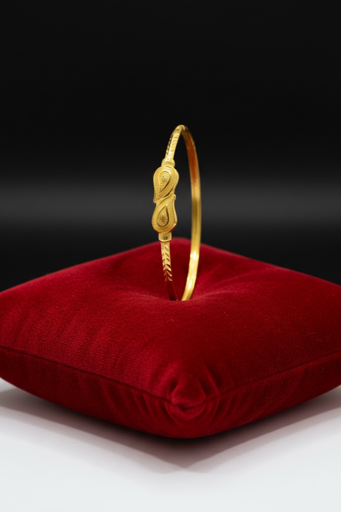 Bangle cum bracelet