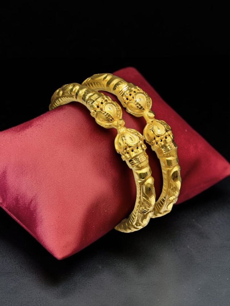 Bangles