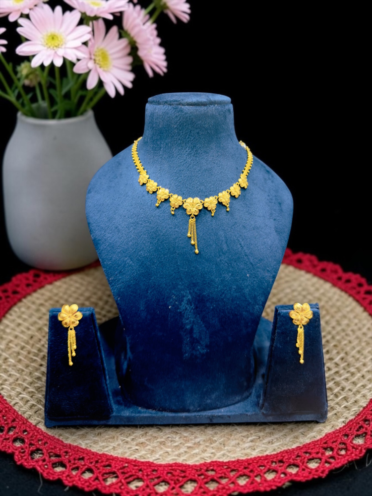 Necklace set