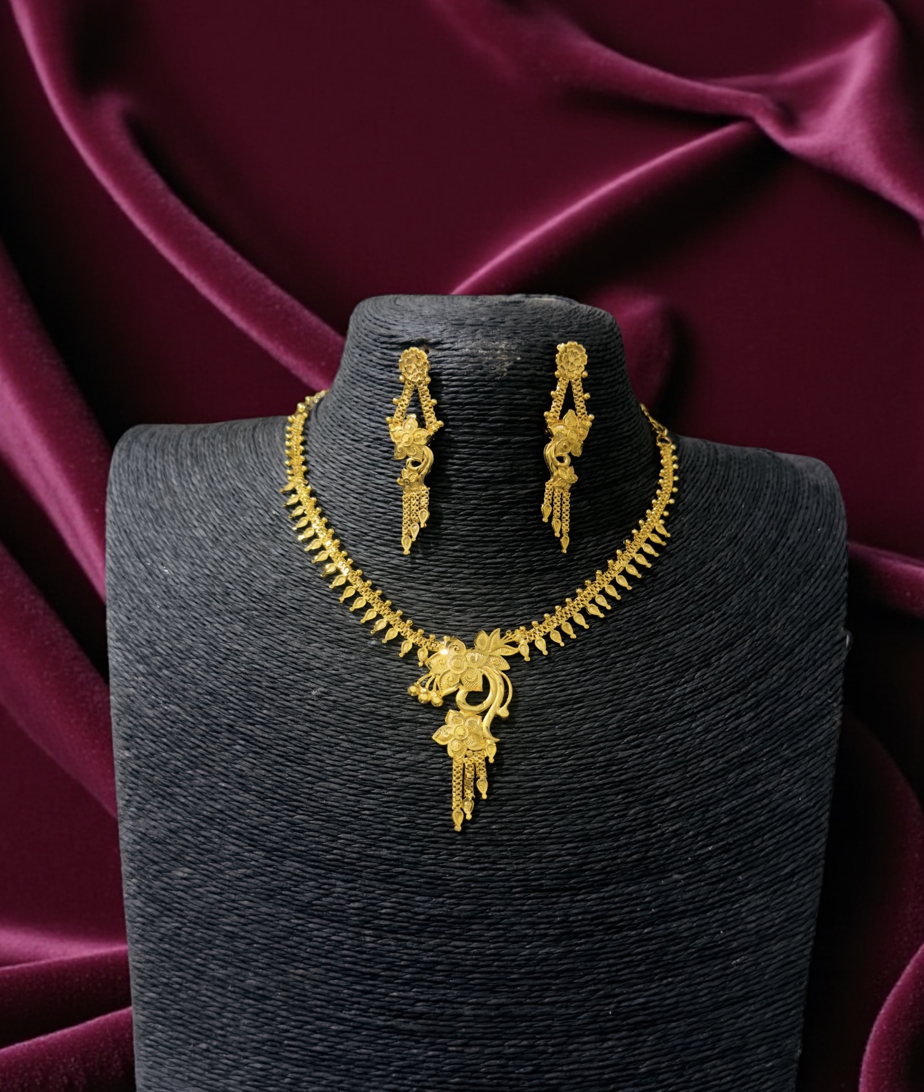Necklace set