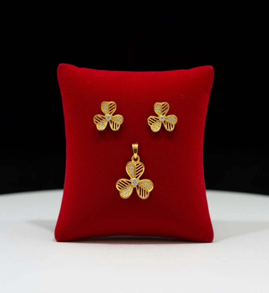 Pendant and earrings