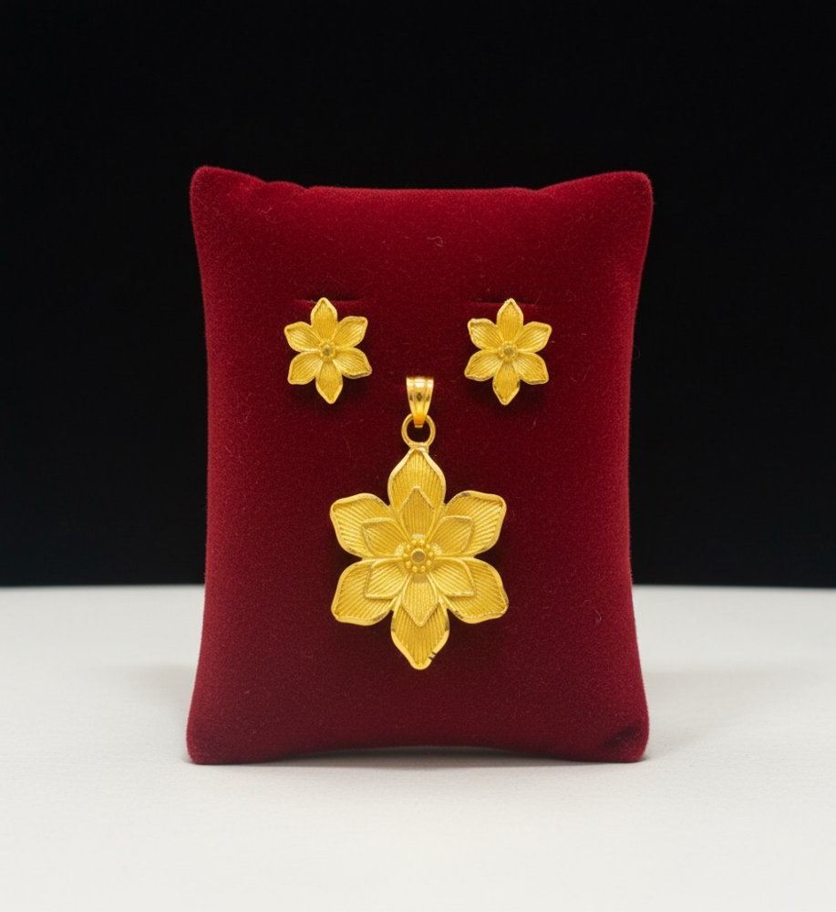 Pendant and earrings