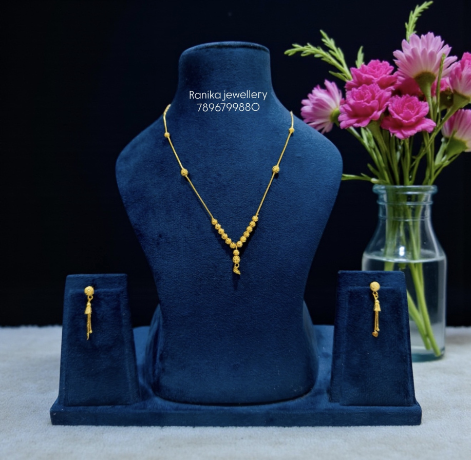 Chain with earrings (18 inch)