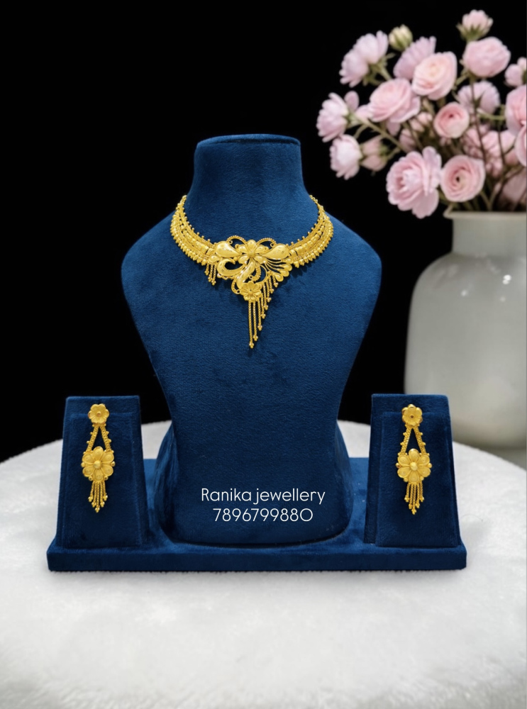 Necklace set