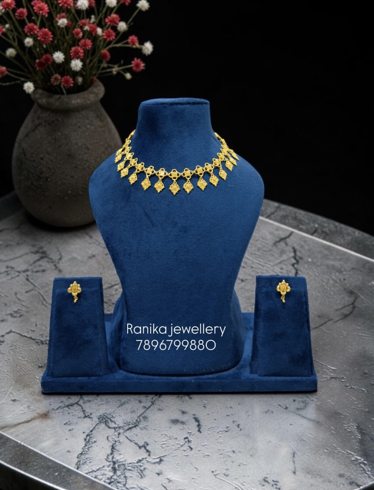 Necklace set