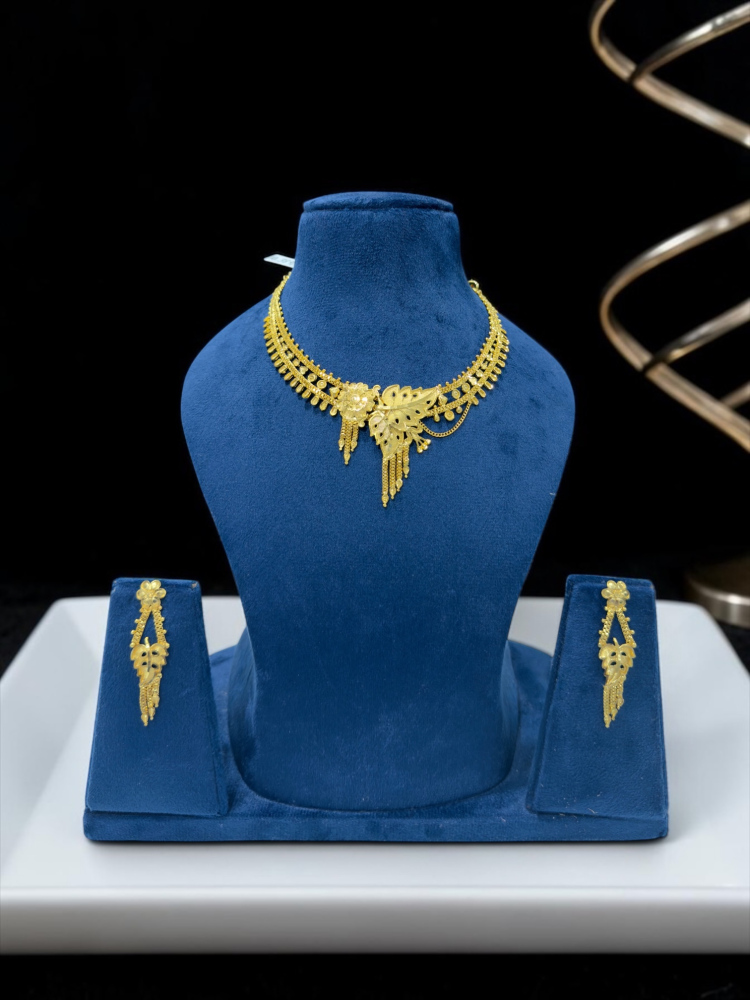 Necklace set