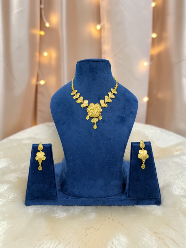 Necklace set