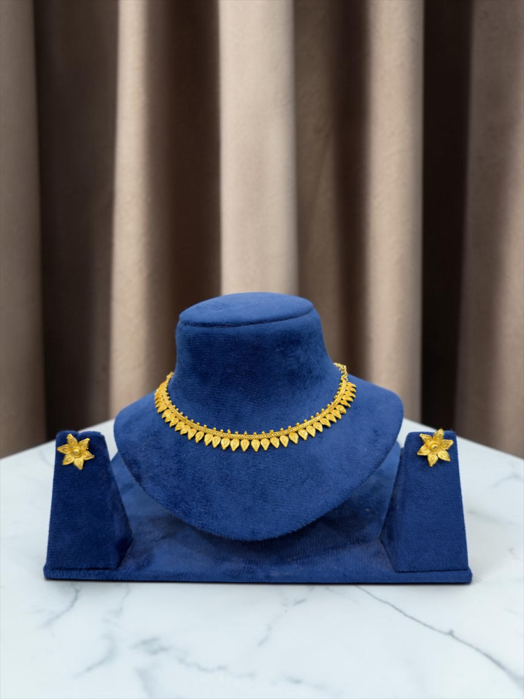 Necklace set
