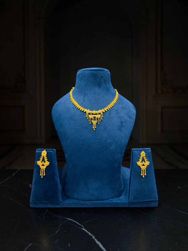 Necklace set