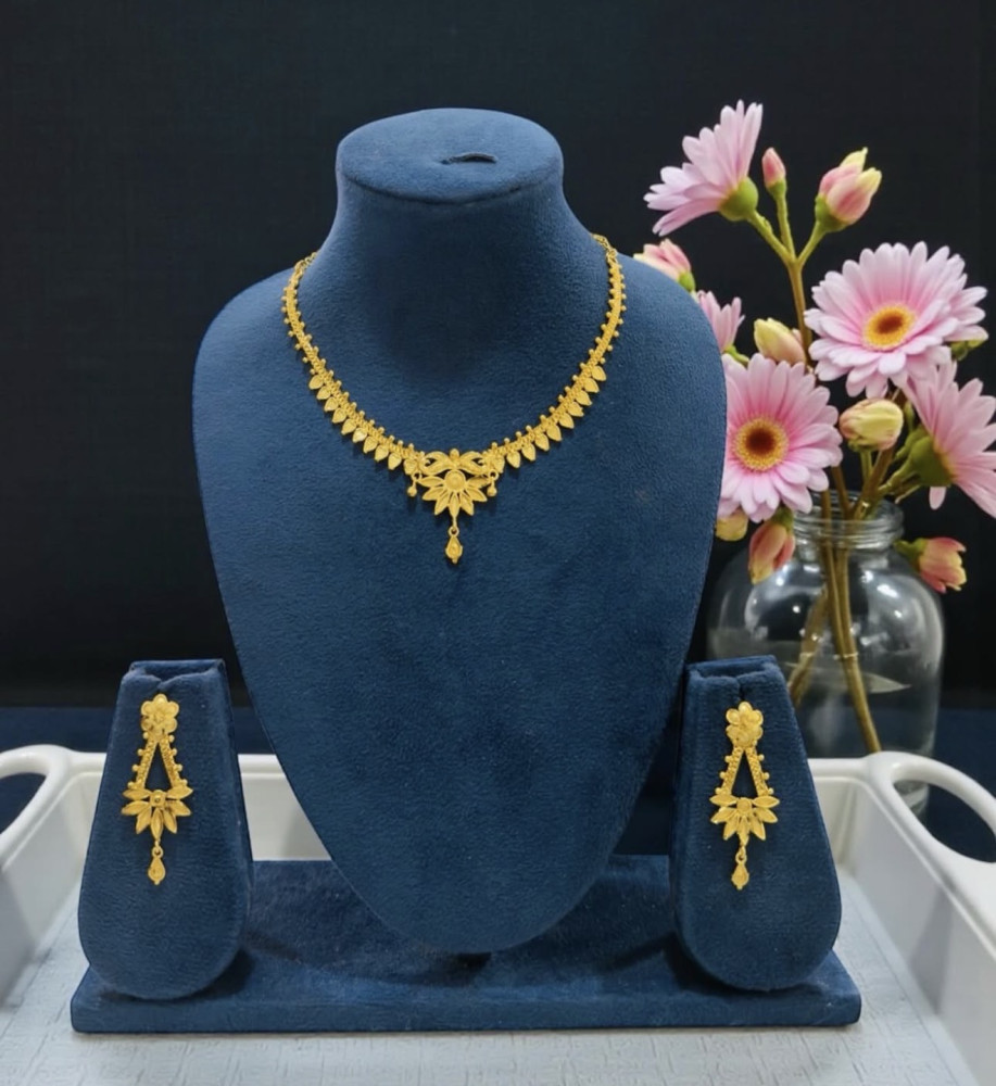 Necklace set