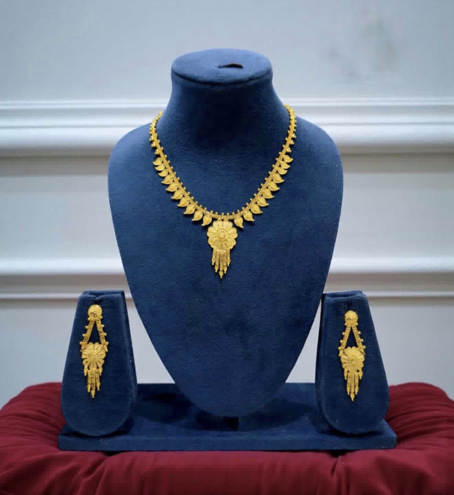 Necklace set